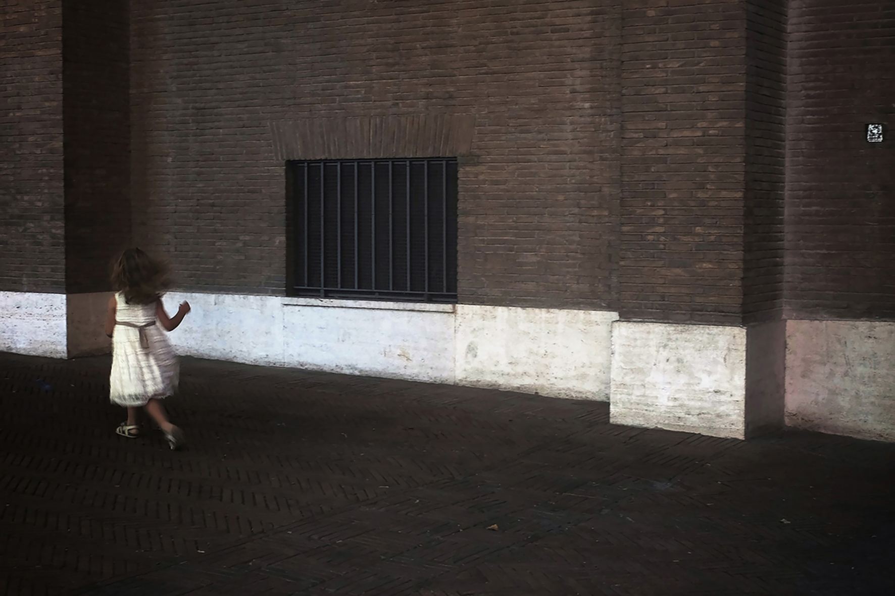 nº10 "Watch her fly" por Orietta Gelardin - Imagen 2