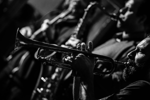 nº8 "Jazz, la luz entre las sombras" por Pepe Ainsua - Imagen 7